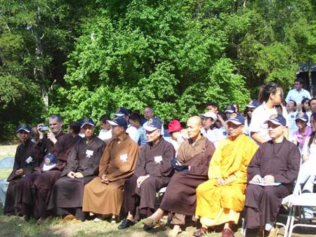 new Buddhist disciples-04- Dallas Buddhist camp-06-2006.jpg